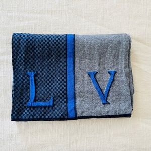 Louis Vuitton men’s Varsity scarf